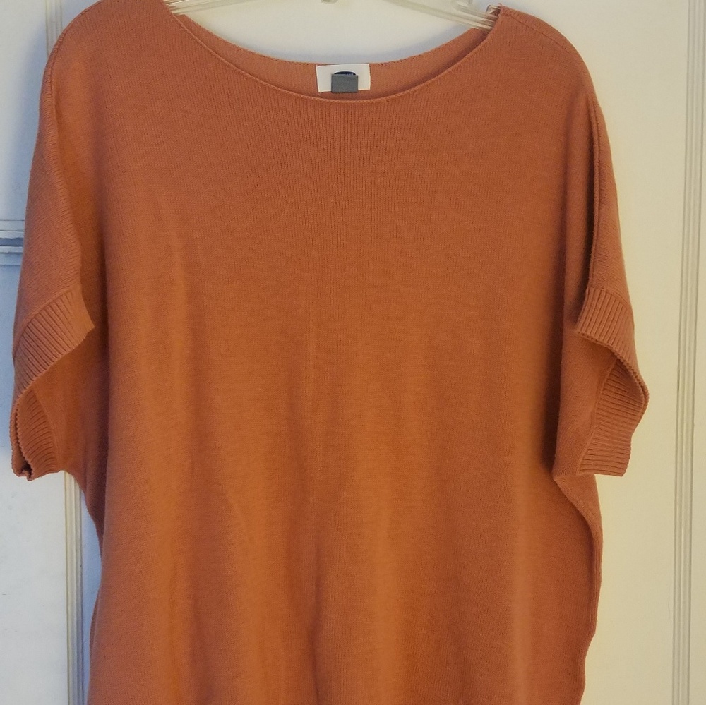Old navy shirt